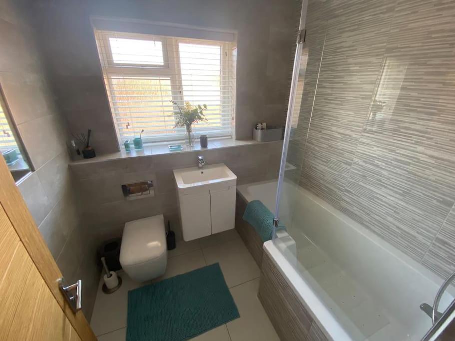 Beautiful 3 Bed Home In The Heart Of New Forest Hordle 외부 사진